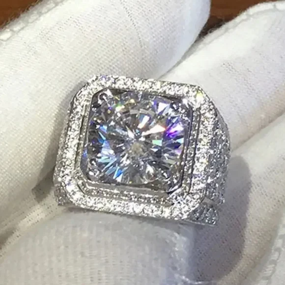 Classic Men's Silver Diamond Pavé Ring Sz 11
